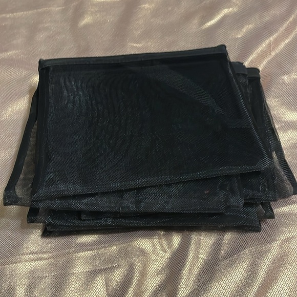 Mary Kay bundle- 3 ring binder, NWOT’s mirror & 8 mesh makeup bags w/zipper - Picture 14 of 14